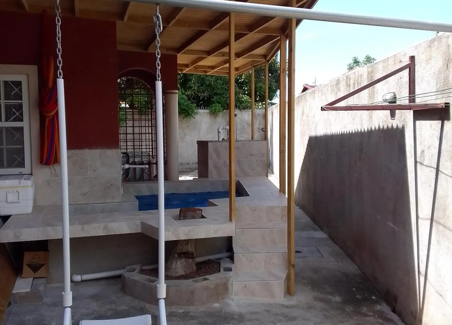 Le Quad - One Bedroom & Studio Apt - Private, Spacious & Secured Kingston 0*,