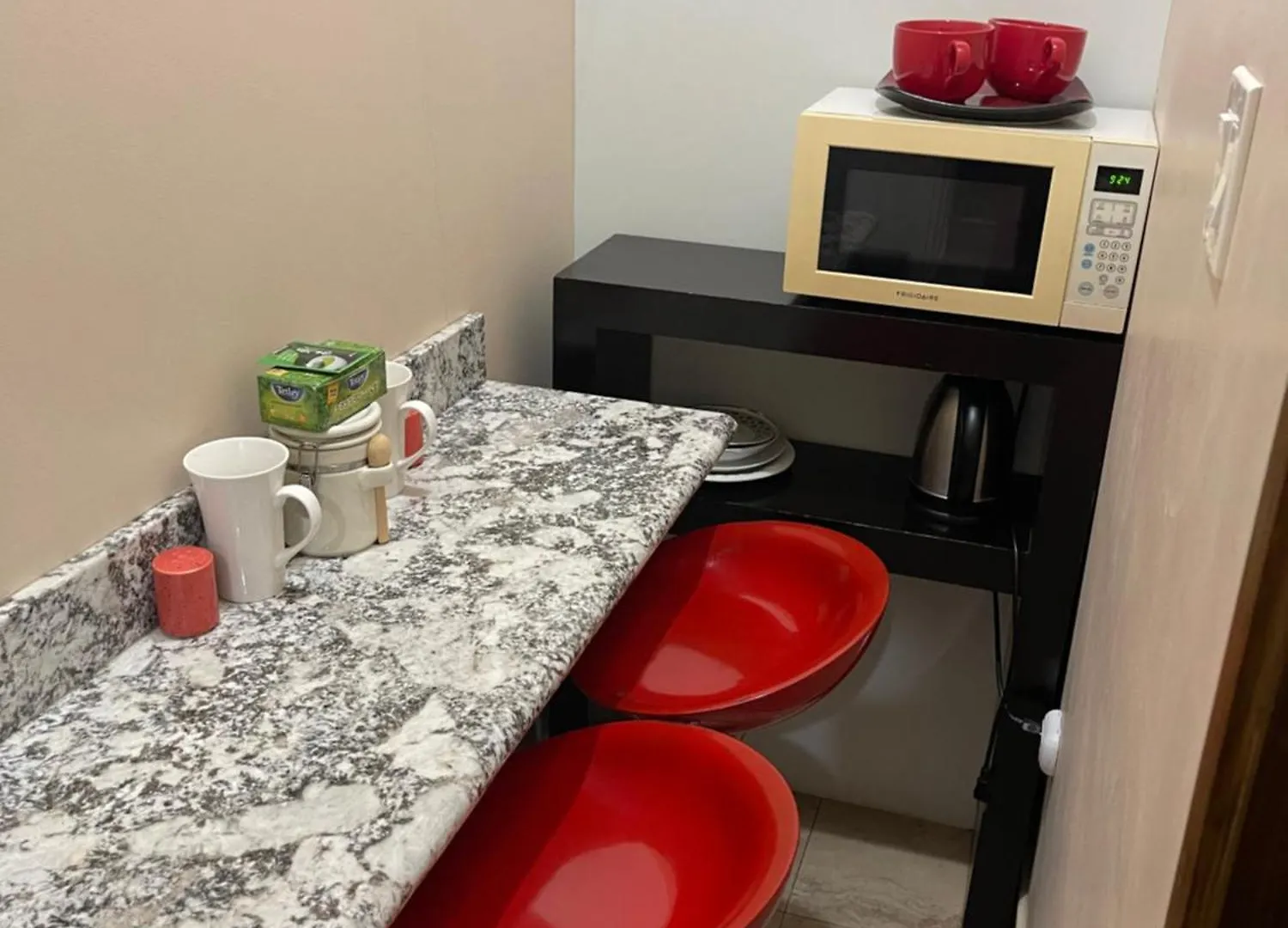 Apartament Le Quad - One Bedroom & Studio Apt - Private, Spacious & Secured Kingston Jamajka